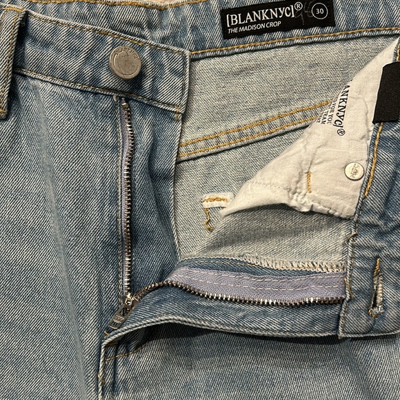 NWT Blank NYC Madison Crop High Rise Distressed Jeans Size 30 - Picture 7 of 14